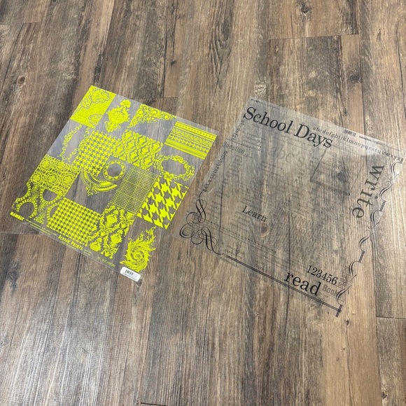 Chic Craft Paper Set - Floral, Script, Houndstooth Patterns - Picture 5 of 8